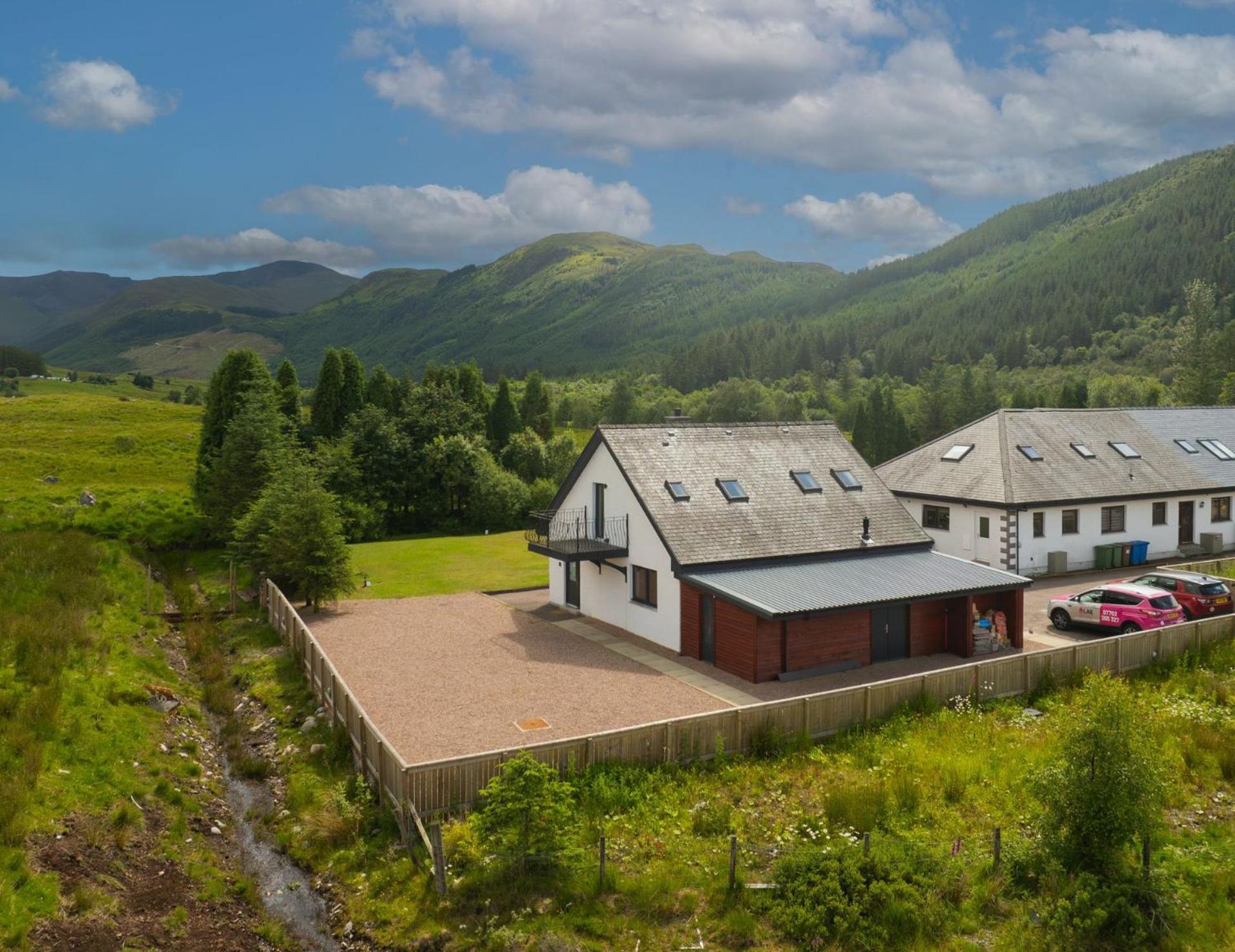 Achintee Cottages No 2 Форт-Уильям Экстерьер фото